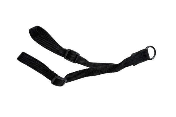 A black strap with two straps attached to it.